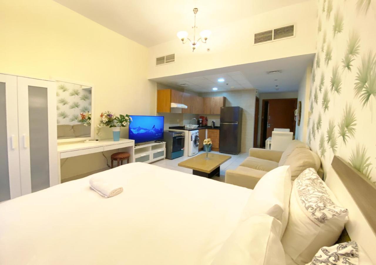 Panoramic Sea Views Studio Apartment - Marina ดูไบ ภายนอก รูปภาพ